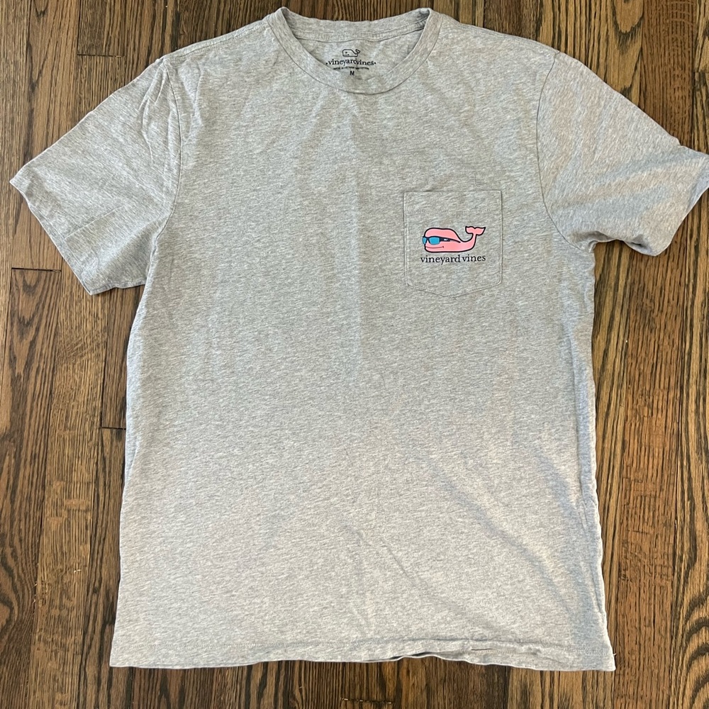 Vineyard vines shirt